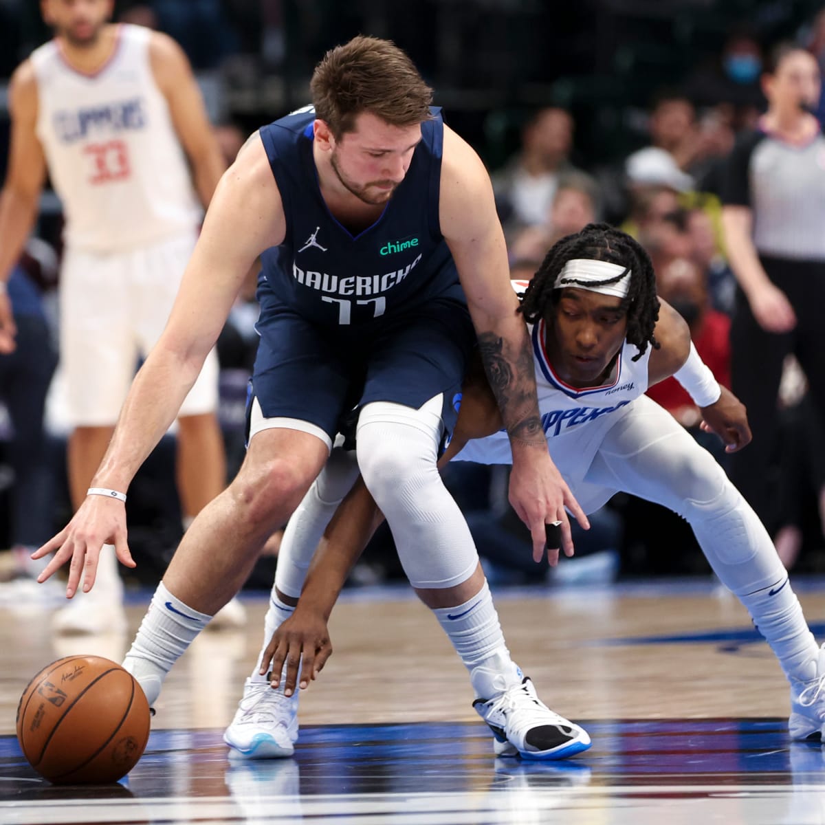 Kings send Marvin Bagley III to Pistons, receive Bucks' Donte DiVincenzo in  4-team trade