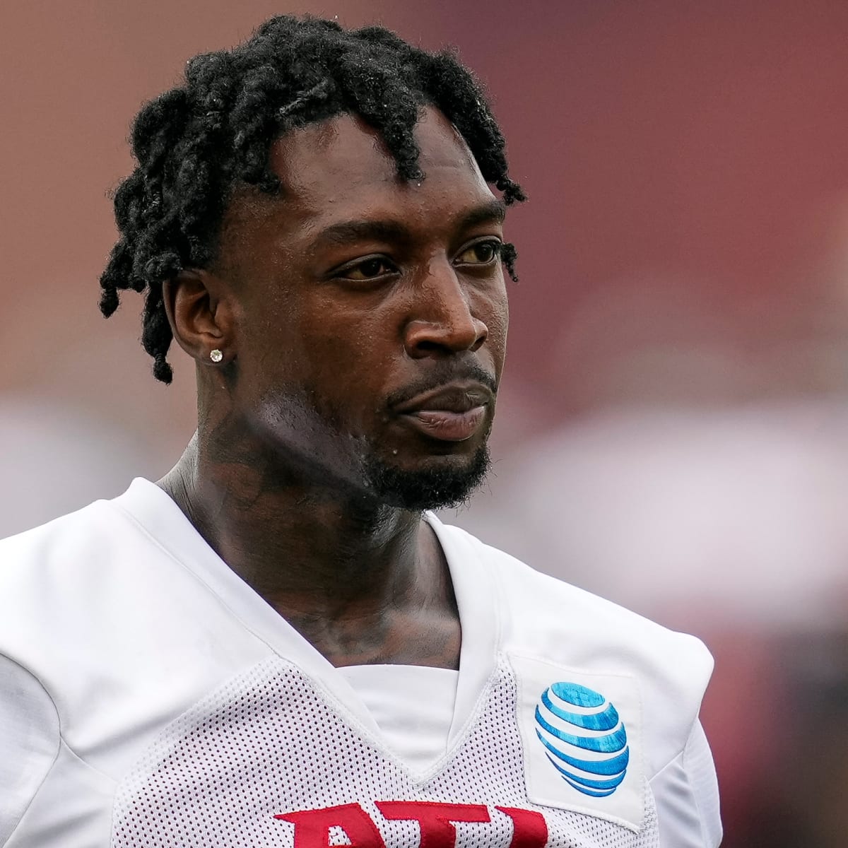 WOW. Falcons WR Calvin Ridley Suspended at Least 1 Season for Betting on  NFL Games 