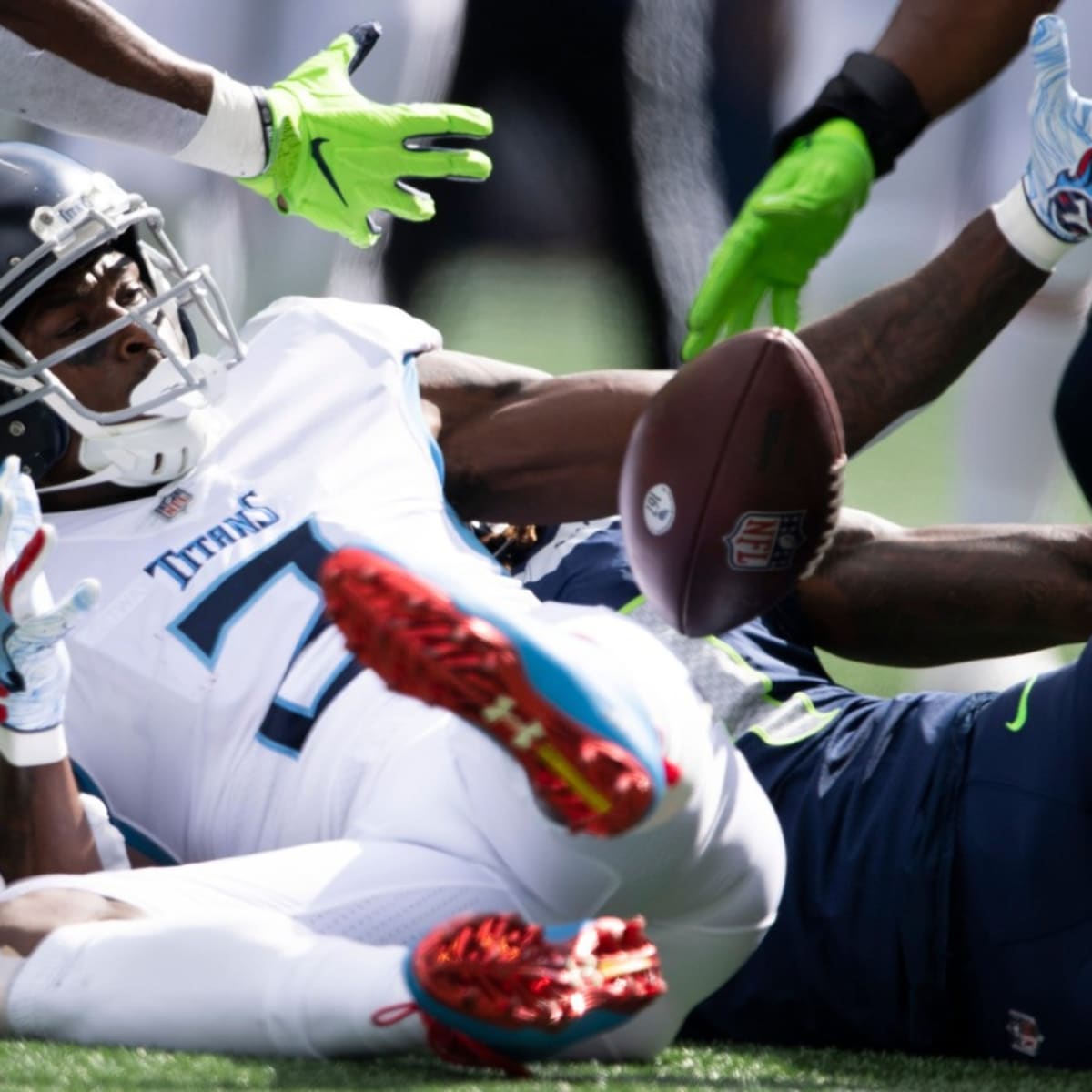 Julio Jones One-and-Done With Tennessee Titans - Sports Illustrated  Tennessee Titans News, Analysis and More