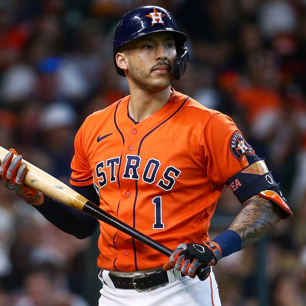Carlos Correa to sign record-breaking deal with Twins - Sports