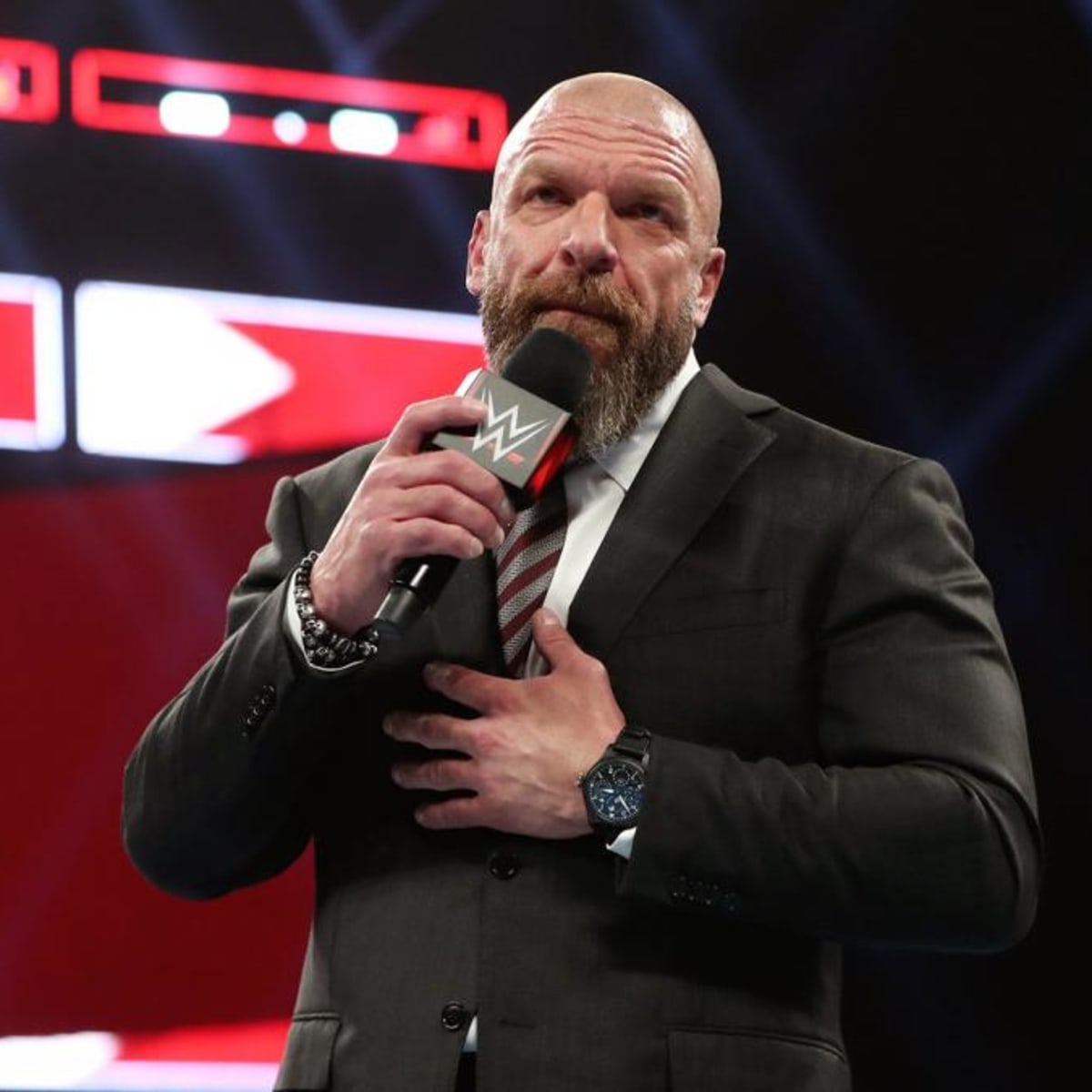 Triple H retiring: Paul Levesque tells Stephen A. Smith about heart issue -  Sports Illustrated