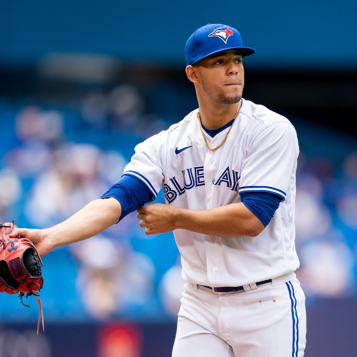 José Berríos Named Blue Jays 2022 Opening Day Starter - Sports Illustrated  Toronto Blue Jays News, Analysis and More