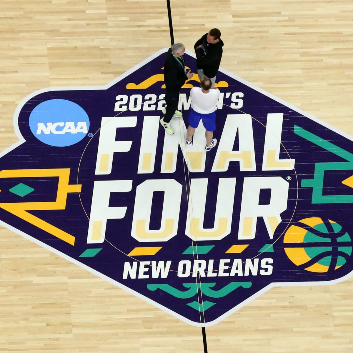 NCAA Mens Basketball Tournament Final Four How to Watch, Betting Odds, TV Time, and Photos for Villanova vs