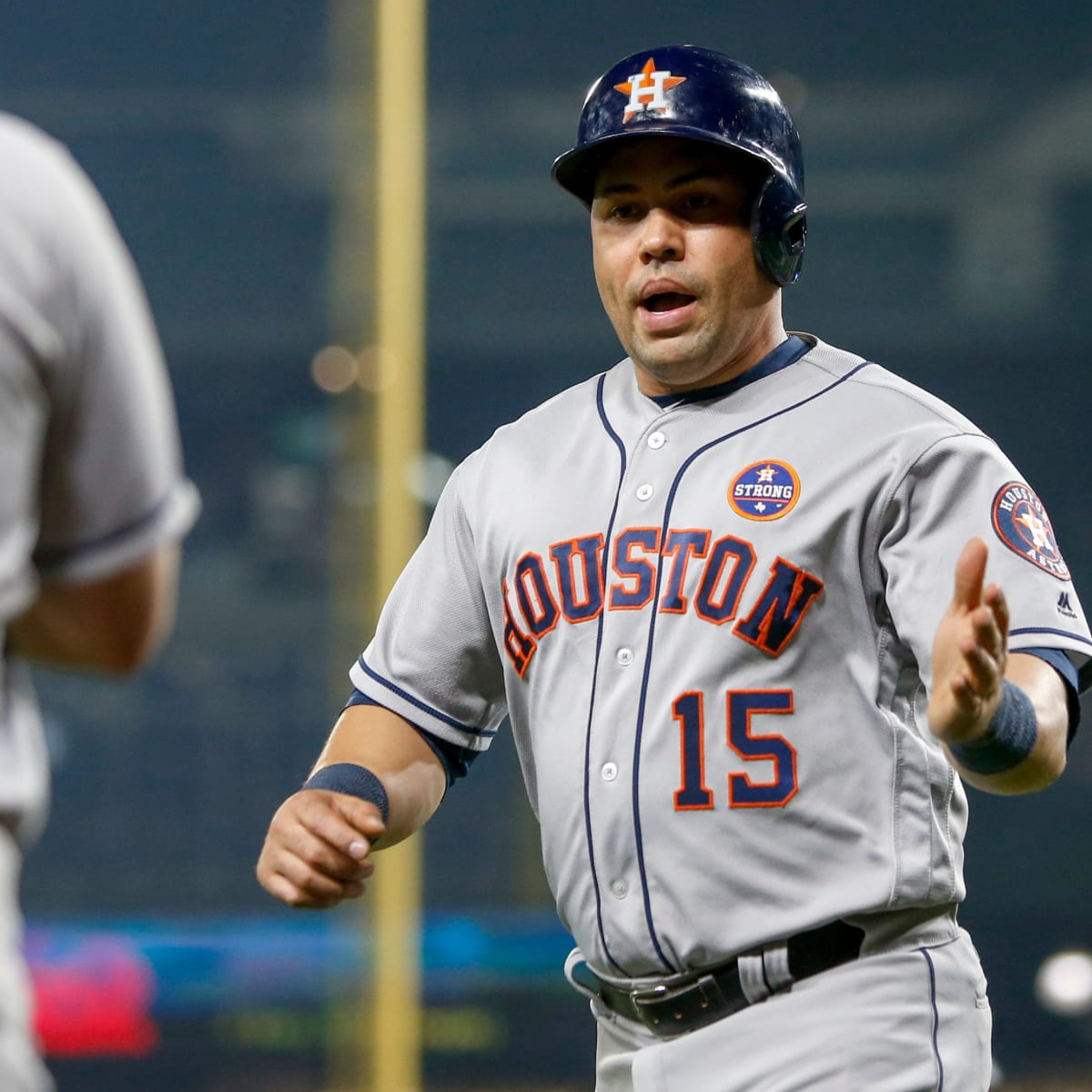 Carlos Beltrán addresses Astros sign-stealing scandal for first