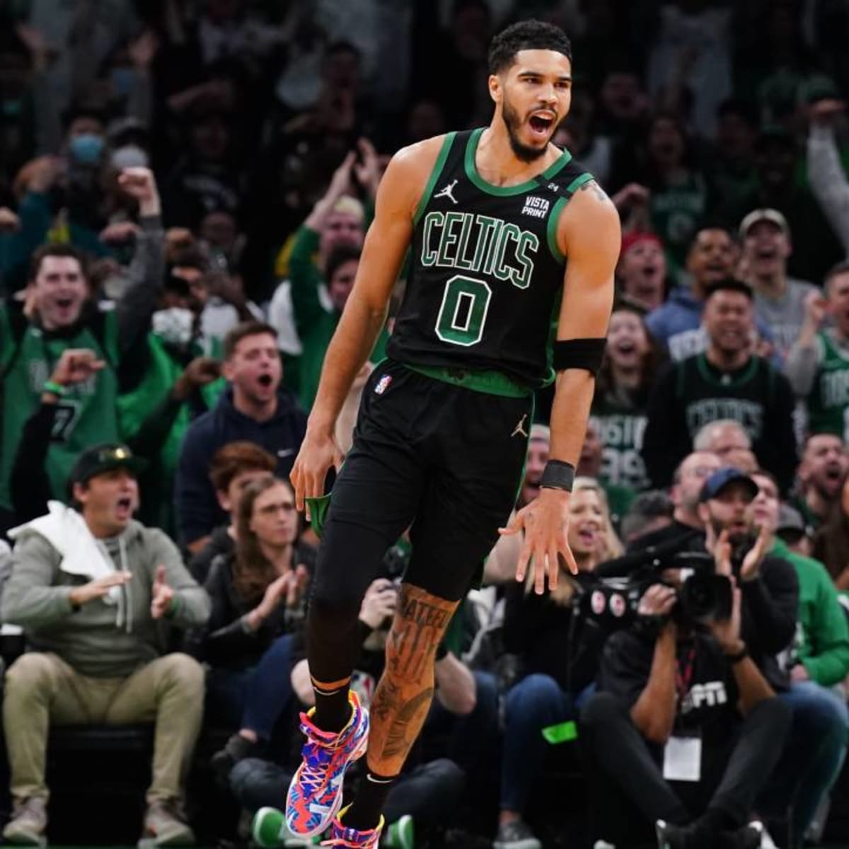 Jayson Tatum hits halftime buzzer-beater to end a play straight out of NBA  2K