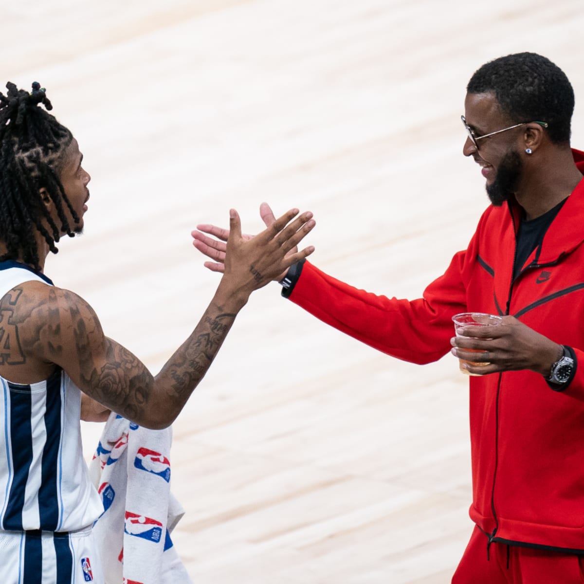 Отец джа моранта. Папа джа. I. Папа джа. Дядя джей.