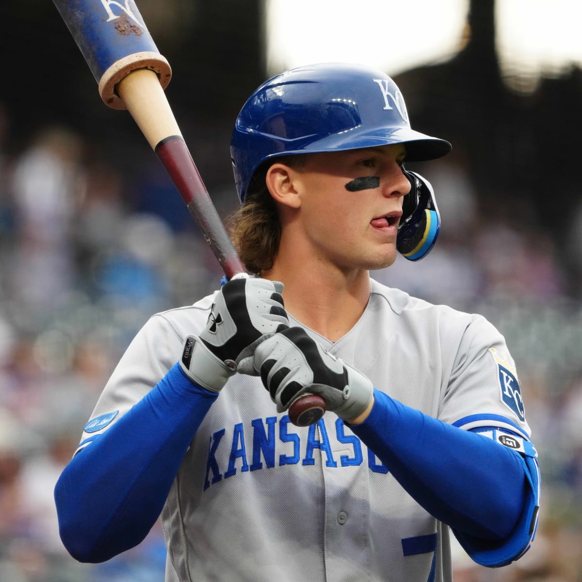 Photo: Royals Bobby Witt Jr. Hits a Pitch on Opening Day 2023 -  KCP20230330109 