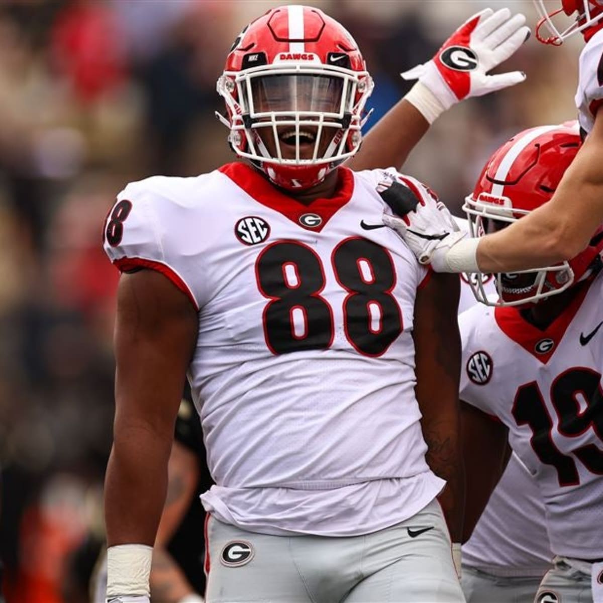 How To Watch: 2022 College Football National Championship Game - Visit NFL  Draft on Sports Illustrated, the latest news coverage, with rankings for  NFL Draft prospects, College Football, Dynasty and Devy Fantasy Football.