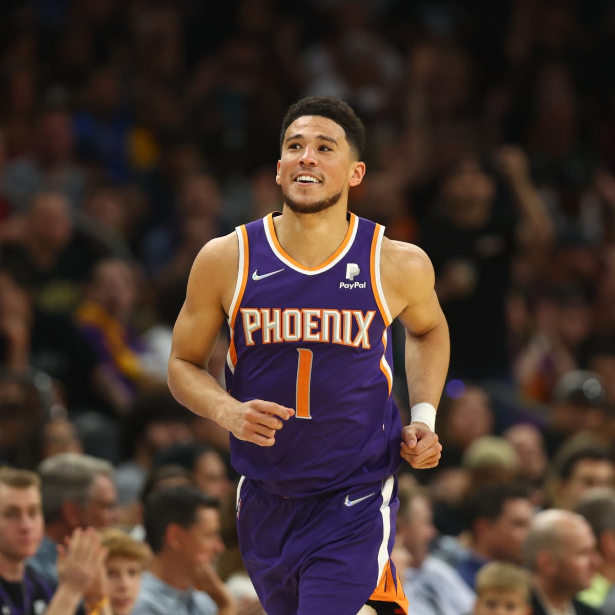 Devin Booker shoe deal: Phoenix Suns star nears sneaker free agency
