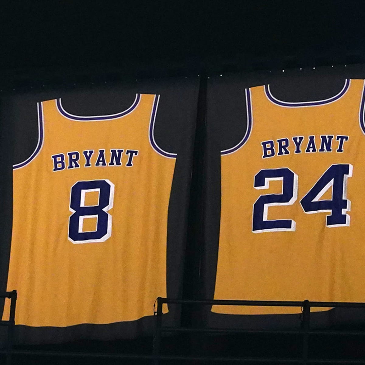 Kobe Bryant Rookie Jersey Sold at Auction for $2.73 Million - Sports  Illustrated