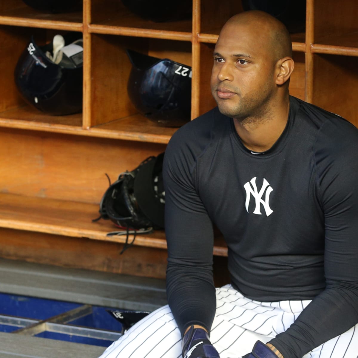 Aaron Hicks sits out vs. Blue Jays after Daunte Wright shooting