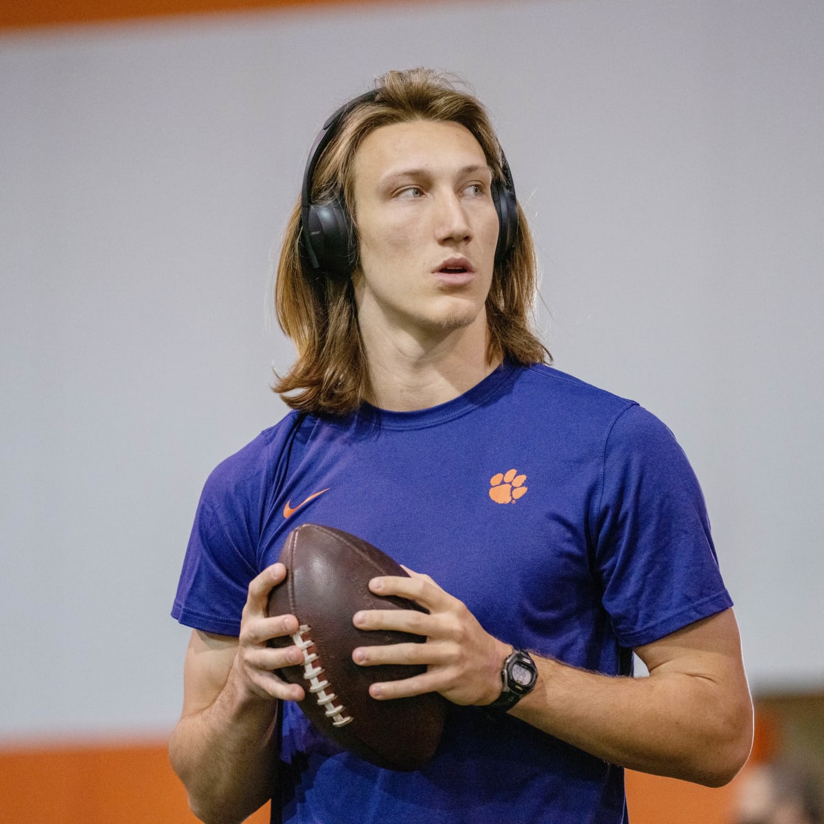 adidas us returns quarterback