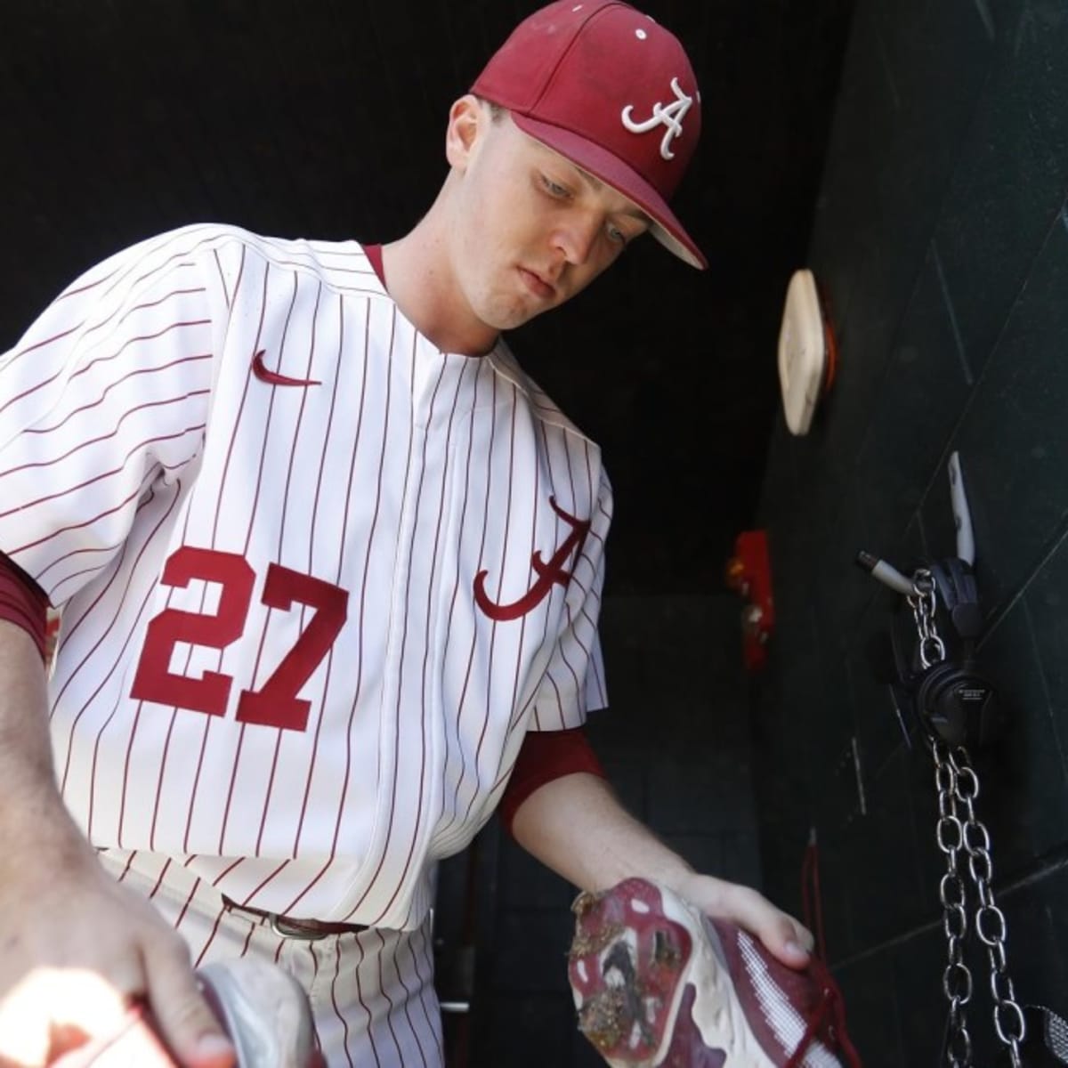 The Viper': The Unconventional Journey of Alabama Baseball's Chase Lee -  Sports Illustrated Alabama Crimson Tide News, Analysis and More