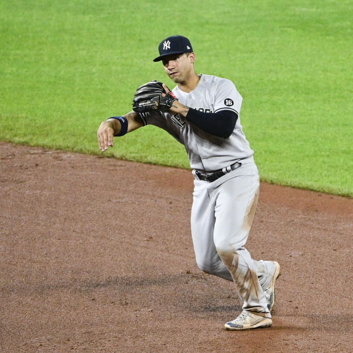 Yankees' Gleyber Torres has a few misplays in the field on Opening