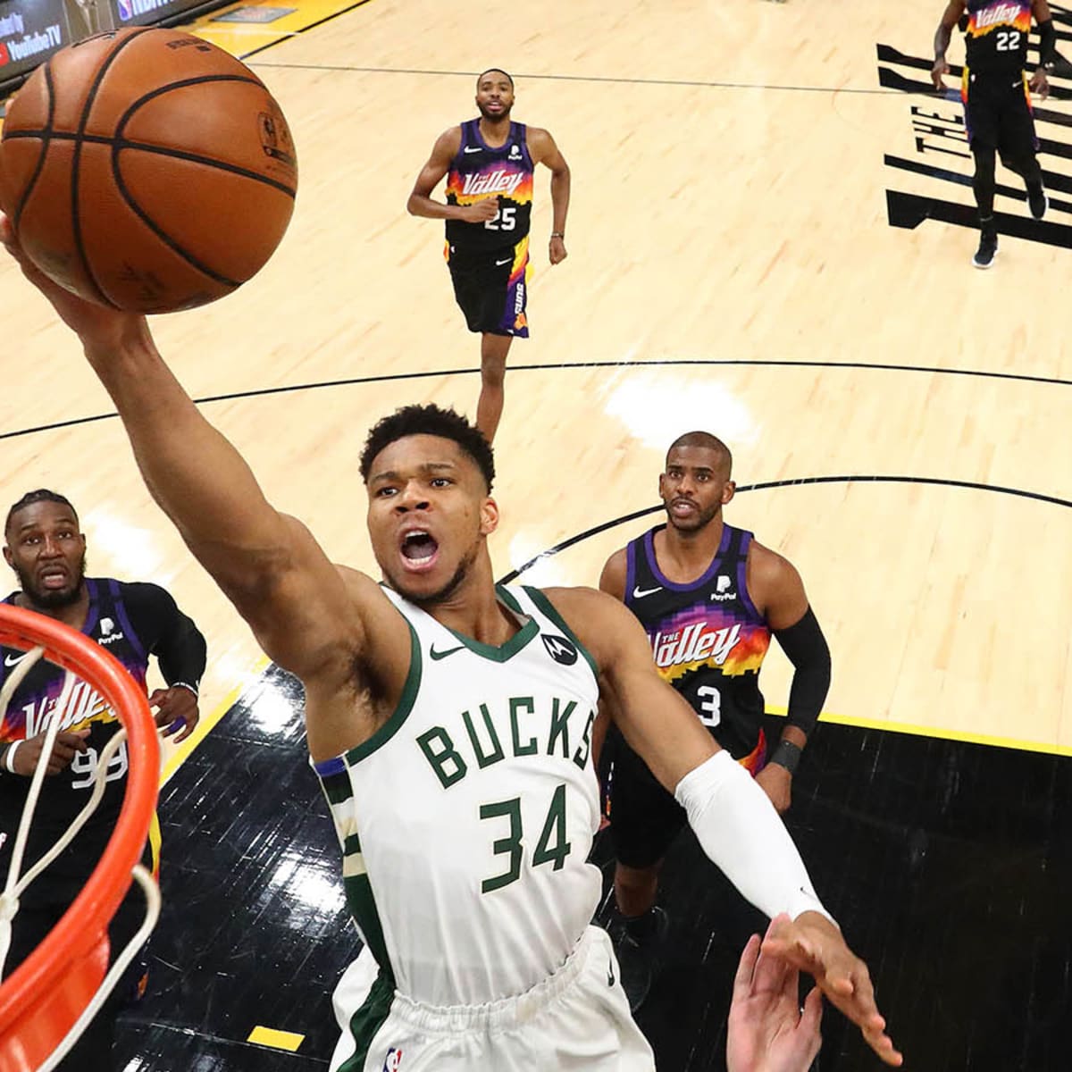 What's wrong with the Bucks? Giannis Antetokounmpo didn't hold back.