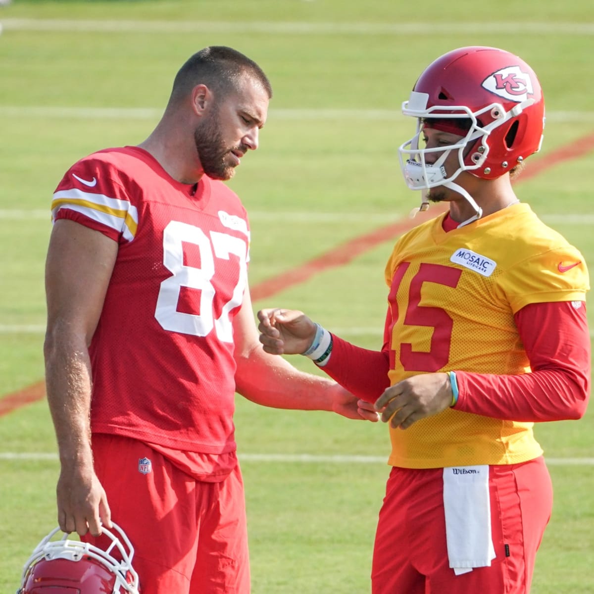 Why Travis Kelce relies on 'instinct' and 'panic' when getting dressed