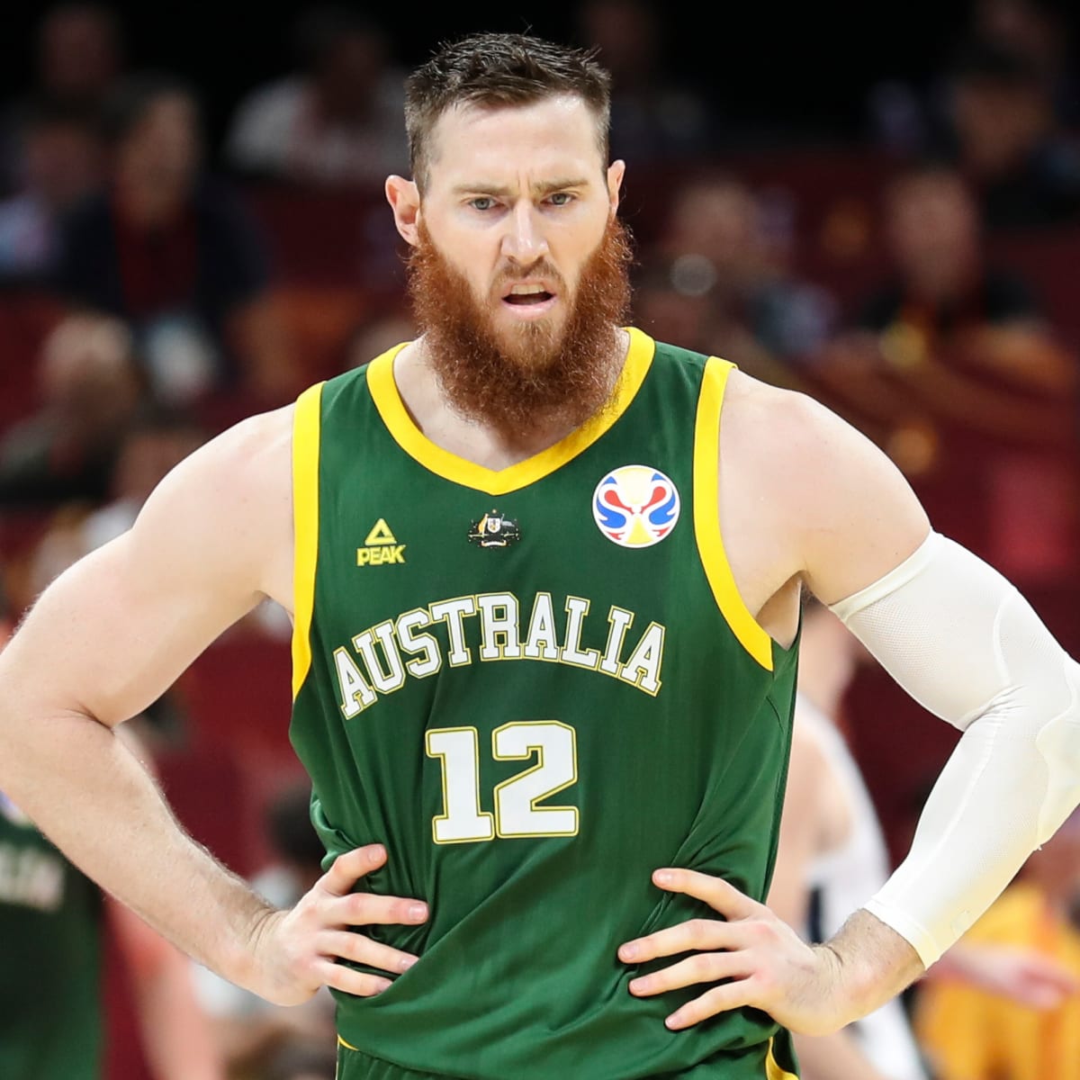 Du bliver bedre Rejsende købmand middelalderlig Olympic basketball: Australia's Aron Baynes out after bathroom slip -  Sports Illustrated