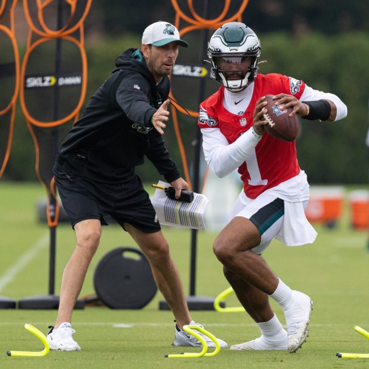 Hurts named starter as Eagles pare roster to 53 – thereporteronline