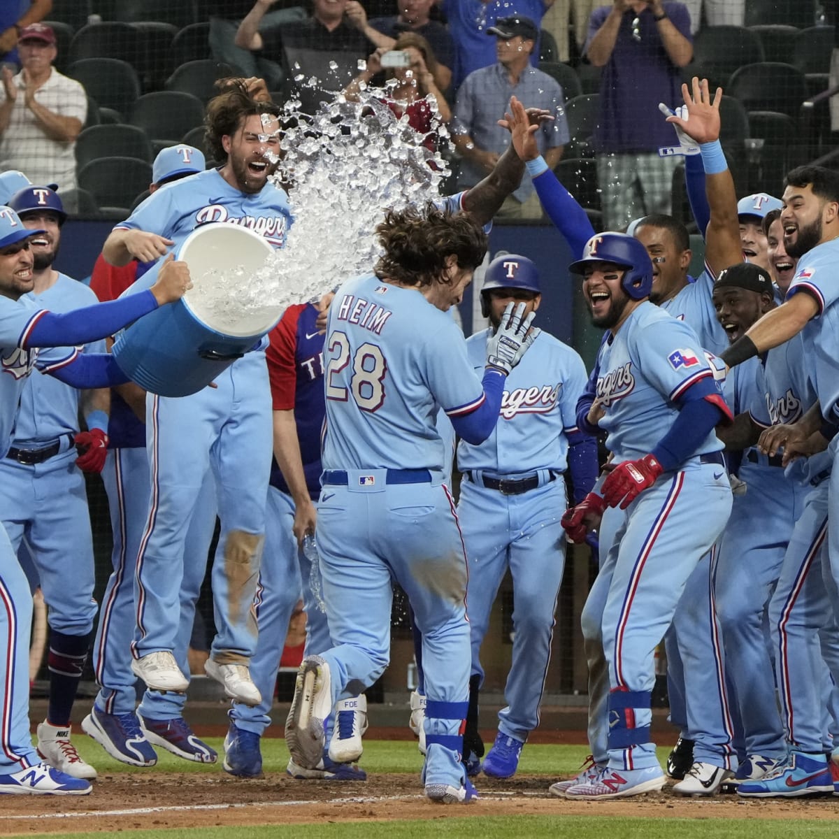 It's Unbelievable': Texas Rangers Catcher Jonah Heim Hits Walk-Off Home Run  For Second Consecutive Game - Sports Illustrated Texas Rangers News,  Analysis and More