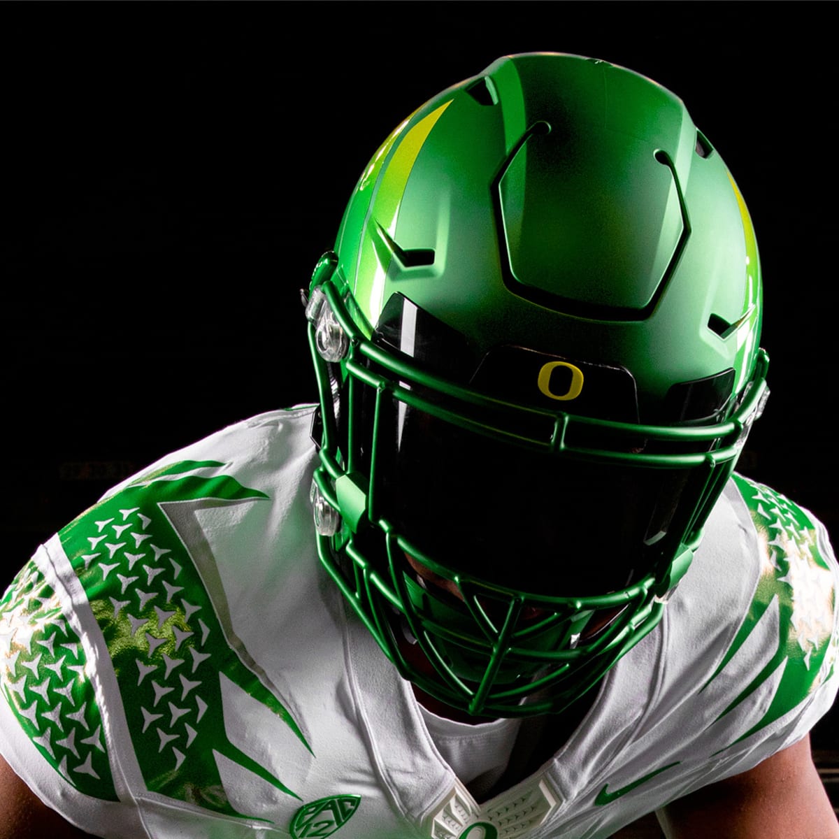 Oregon Football Releases New Uniforms for 2021 Season - Sports