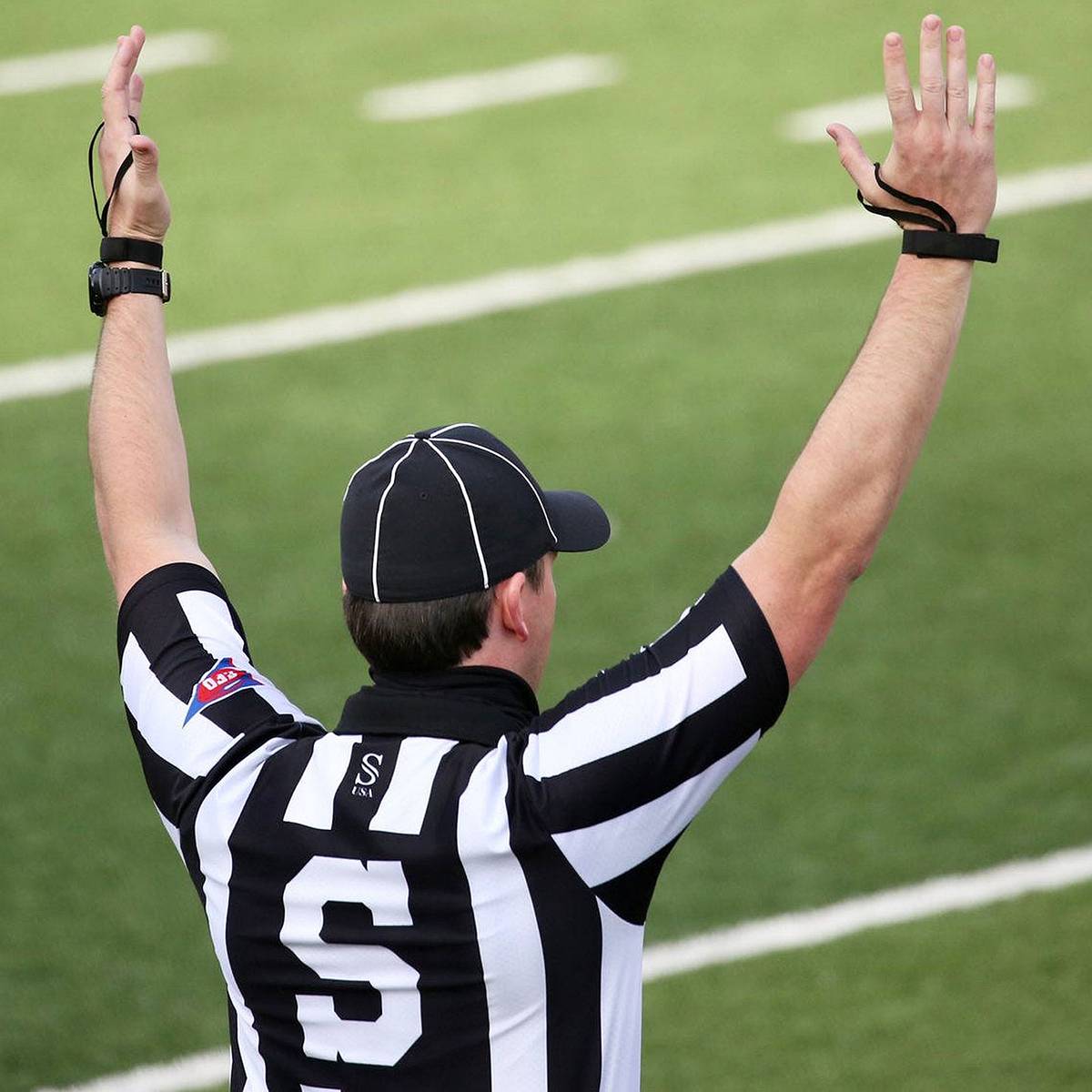 College football refs nearing critical COVID vaccine thresholds - Sports  Illustrated