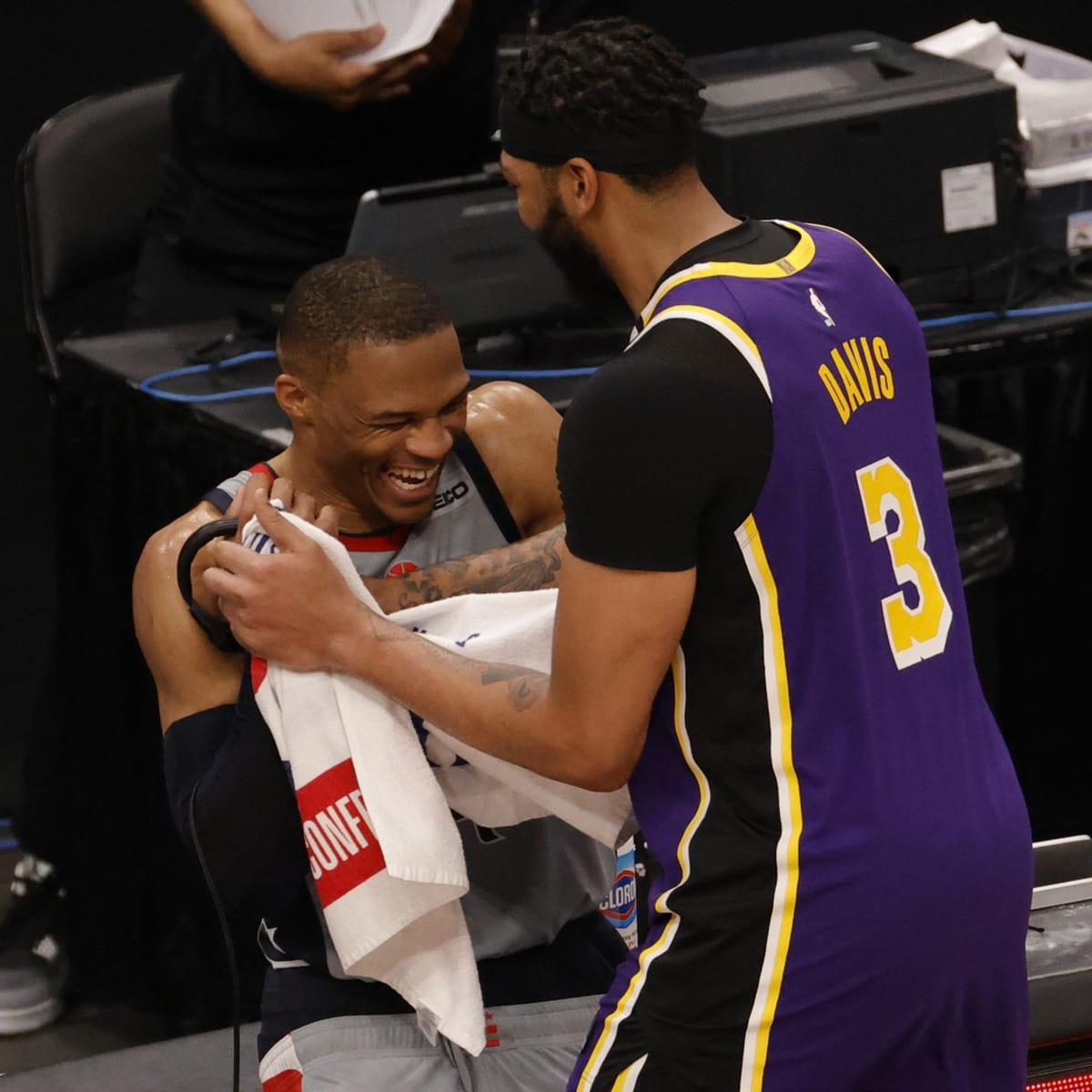 New Trade Scenario Sends Los Angeles Lakers' Russell Westbrook to San  Antonio Spurs - Sports Illustrated Inside The Spurs, Analysis and More