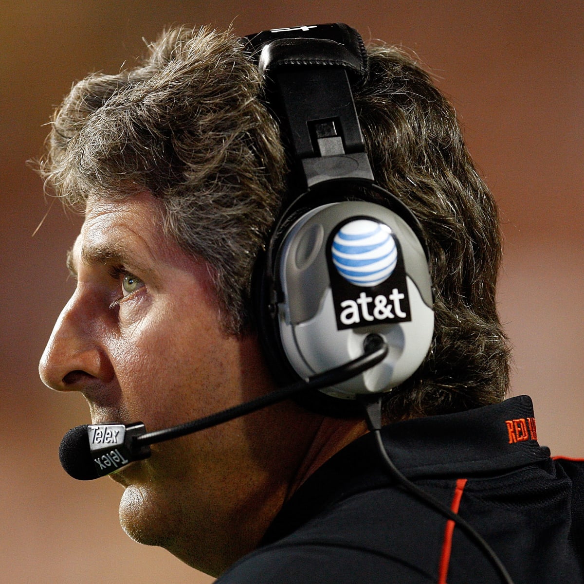 Baylor Bears Coach Dave Aranda Sends Condolences to Mike Leach Family After  Death - Inside The Bears on Sports Illustrated: News, Analysis, and More