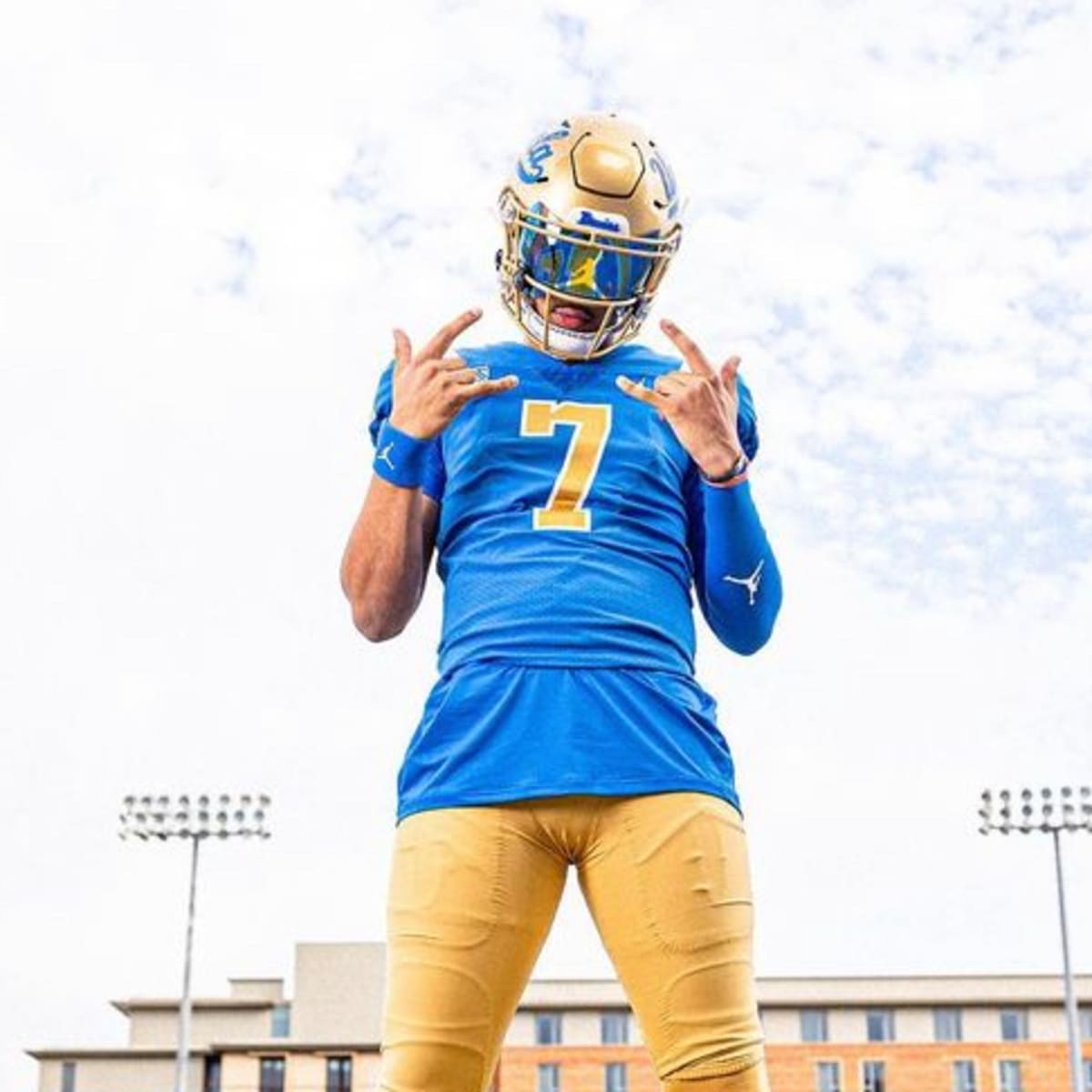 Will Dante Moore and UCLA's offense be better when the Bruins face