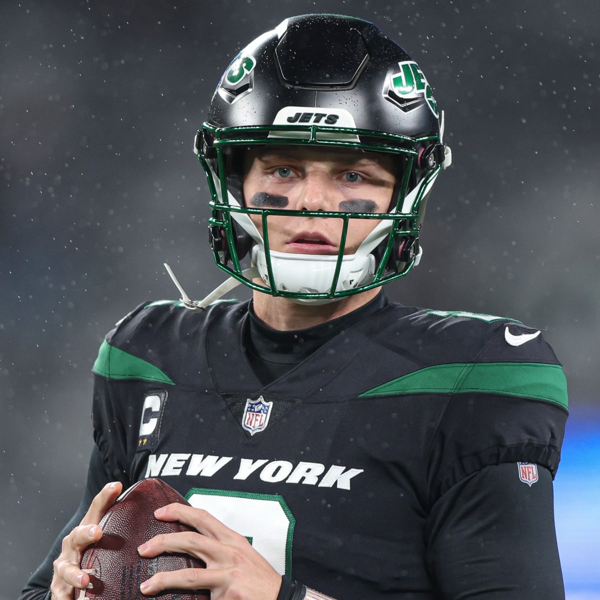 Jets' Zach Wilson Gets Benched As Jaguars Cruise to Victory on TNF