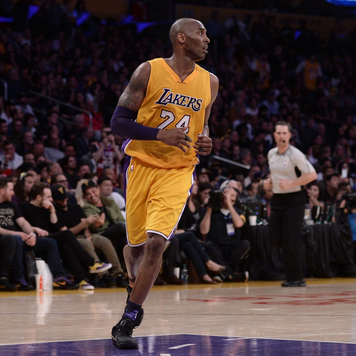 Kobe Bryant's Lakers jersey from 2007-08 MVP season sells for $5.8