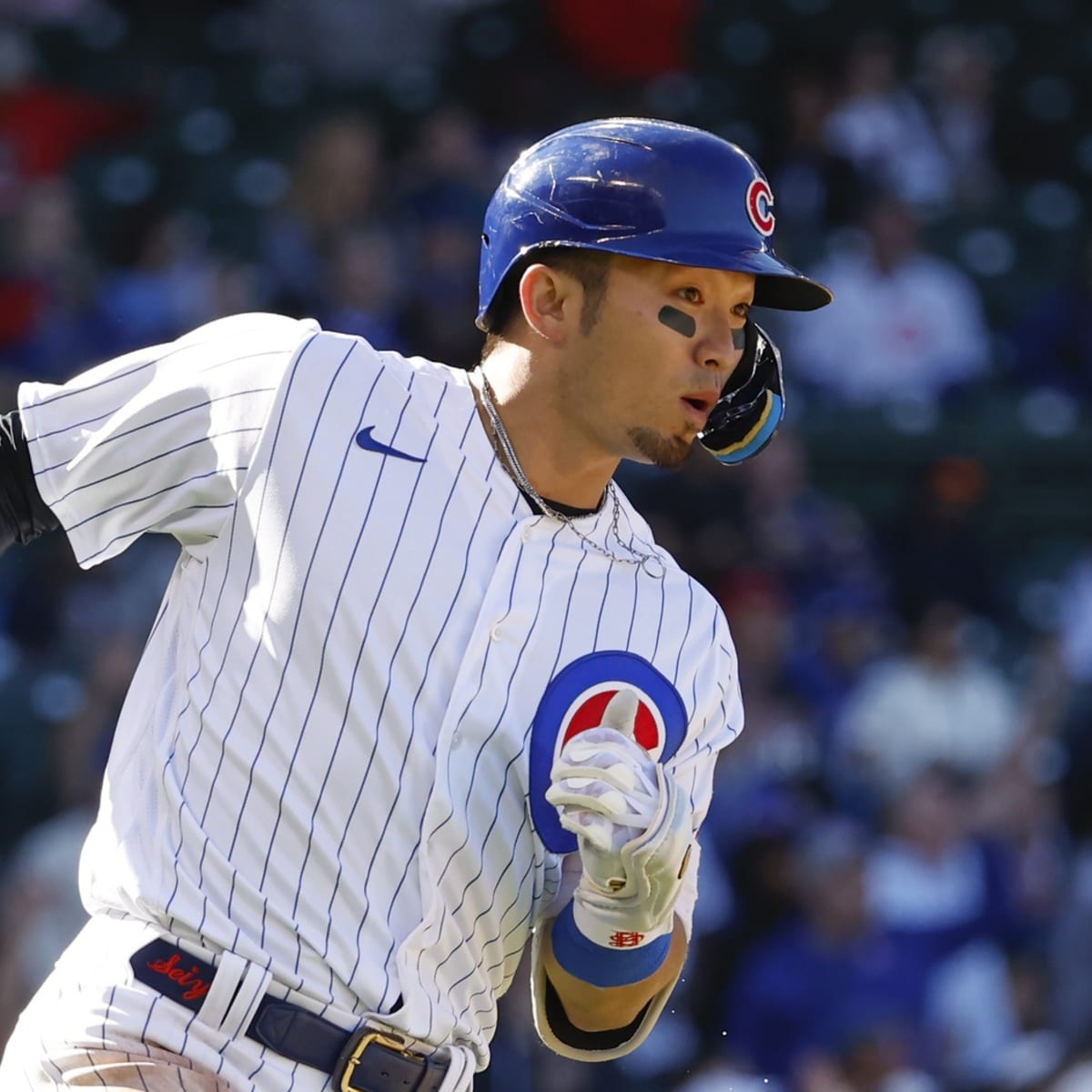 2023 Cubs player profiles: Eric Hosmer is keeping the spot warm - Bleed  Cubbie Blue