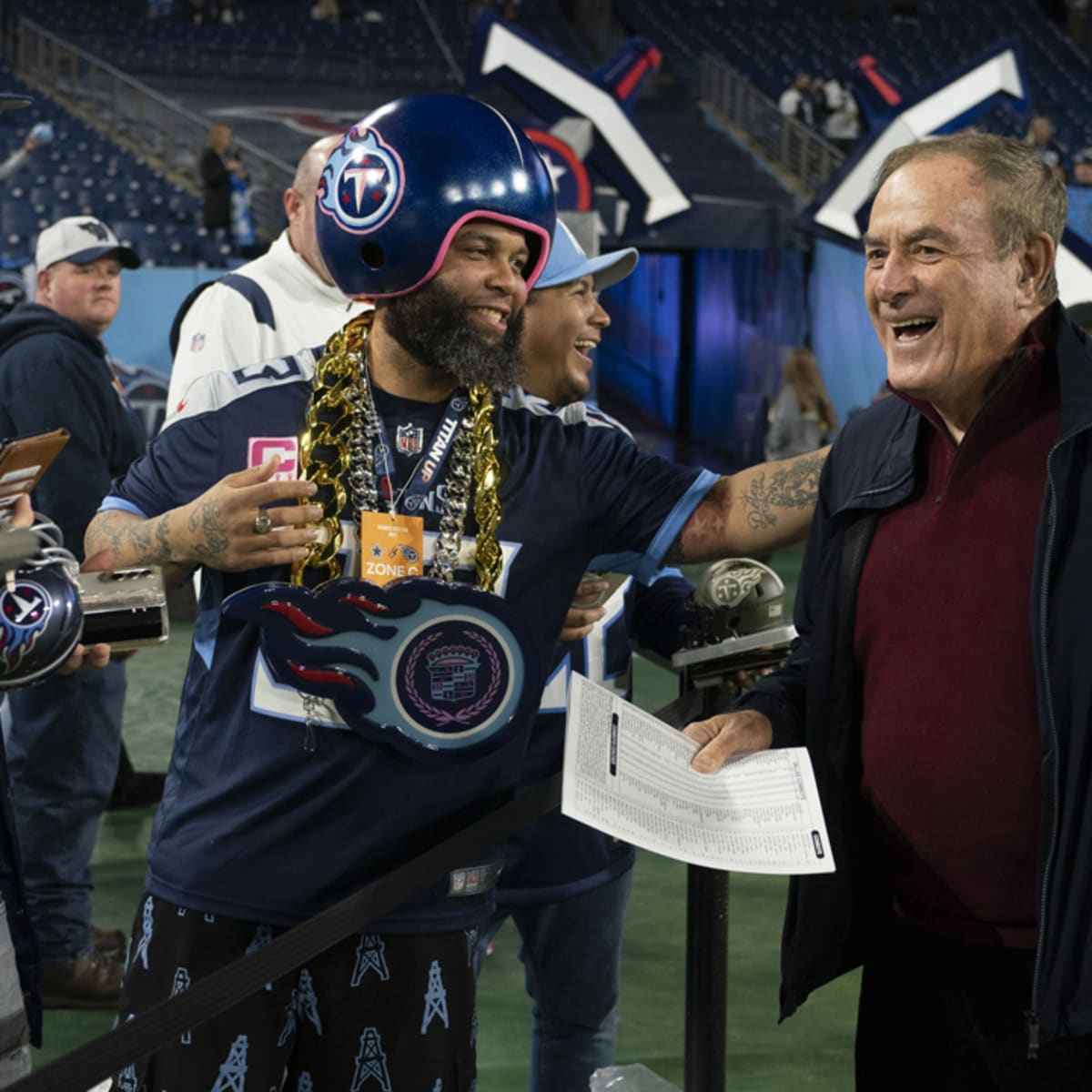 Al Michaels thrilled with 's 'TNF' schedule: 'League did us a solid'  - Sports Illustrated