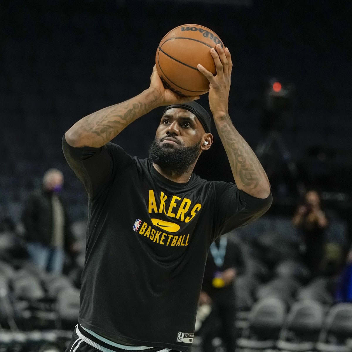LeBron James to miss Friday's preseason finale, status for opening night  unclear - Fear The Sword