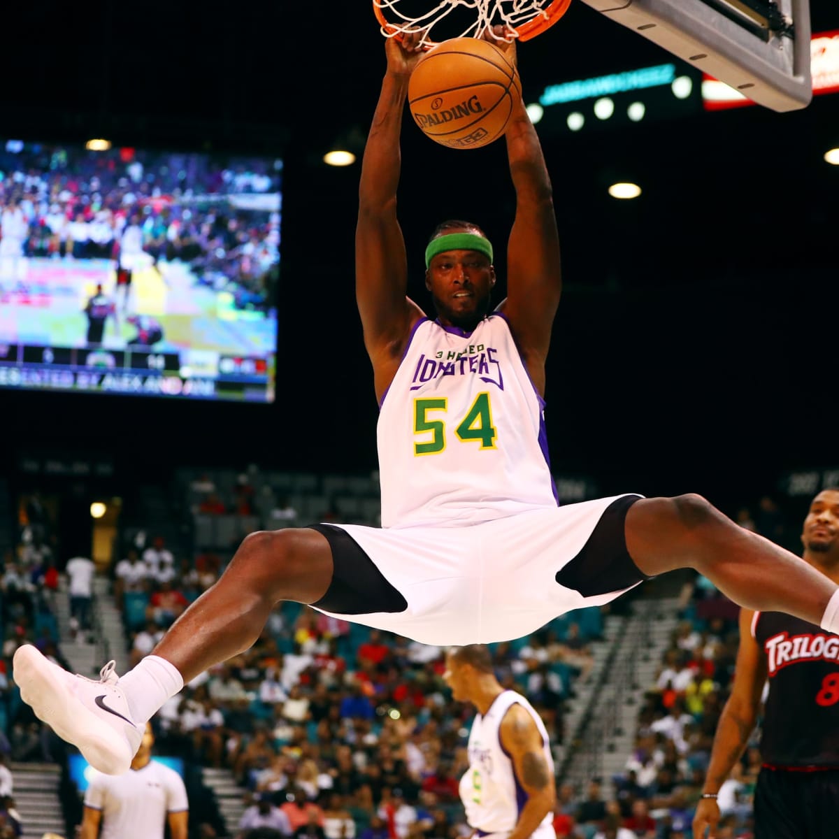 Kwame Brown Former No.1 NBA Pick on Playing with MJ, Kobe & Clears