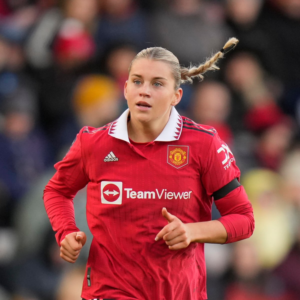 Alessia Russo named Man Utd Women Player of the Year 2022 23 season