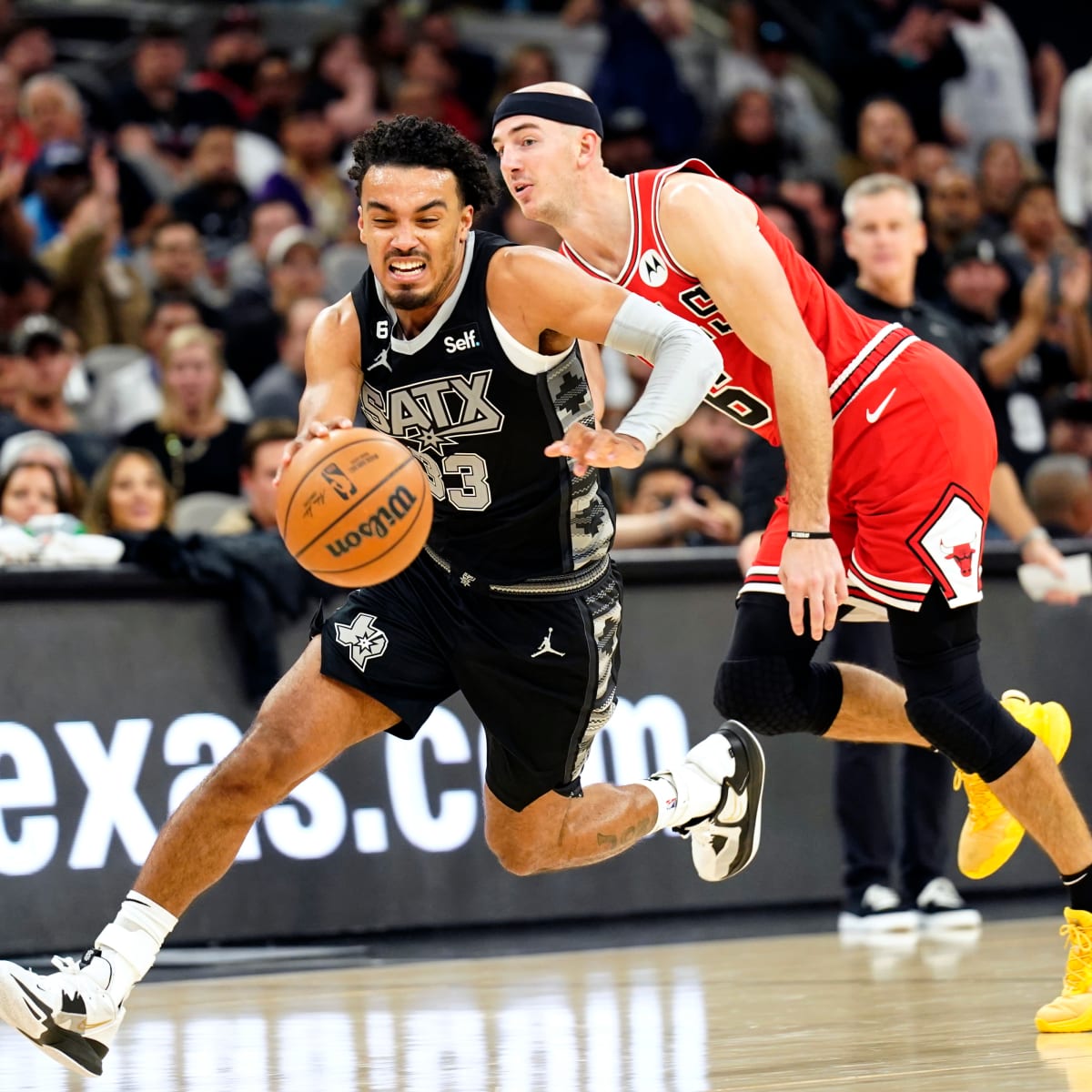 San Antonio Spurs' Jeremy Sochan on Playing Point Guard: 'We'll See!' -  Sports Illustrated Inside The Spurs, Analysis and More