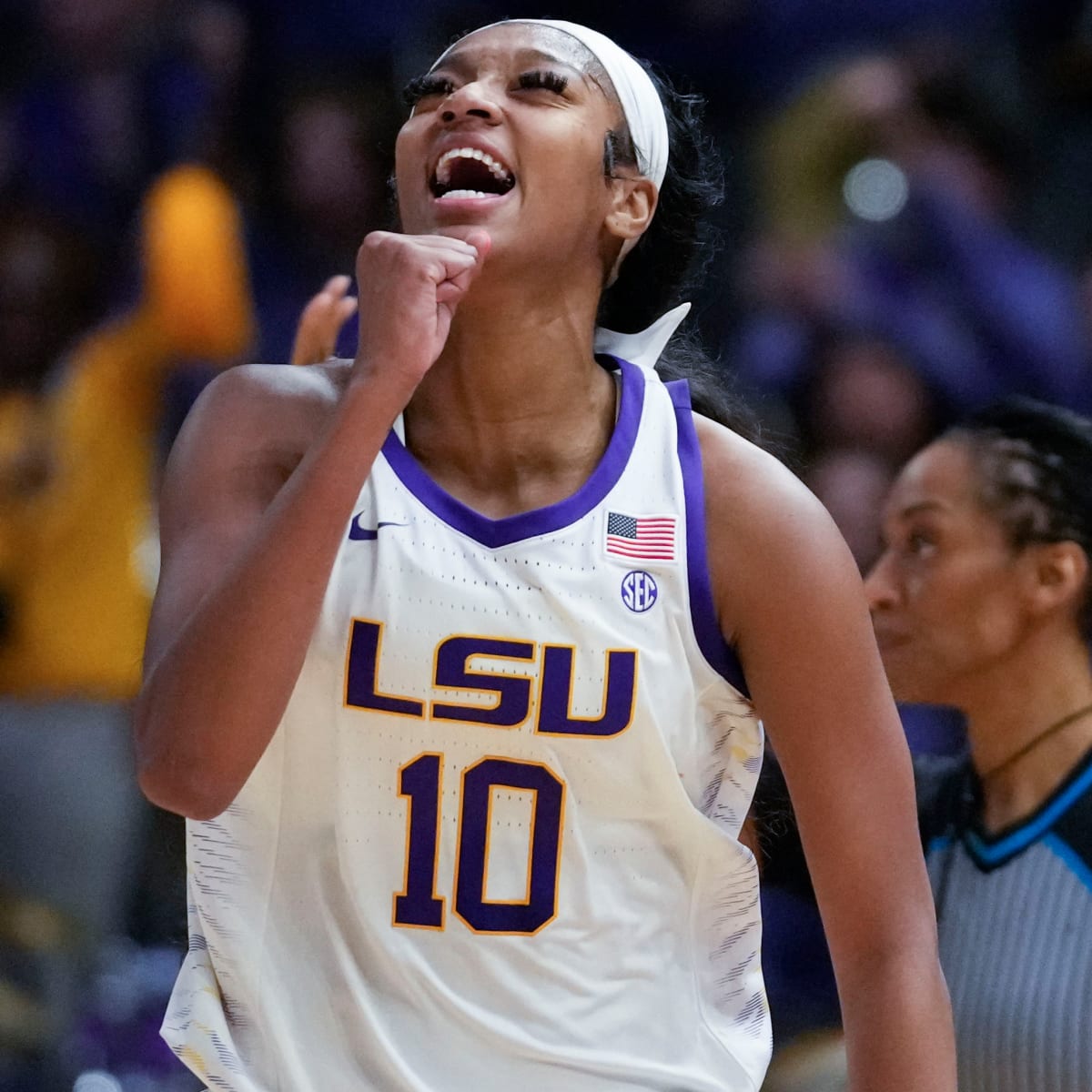 LSU star Angel Reese has been unstoppable under Kim Mulkey image