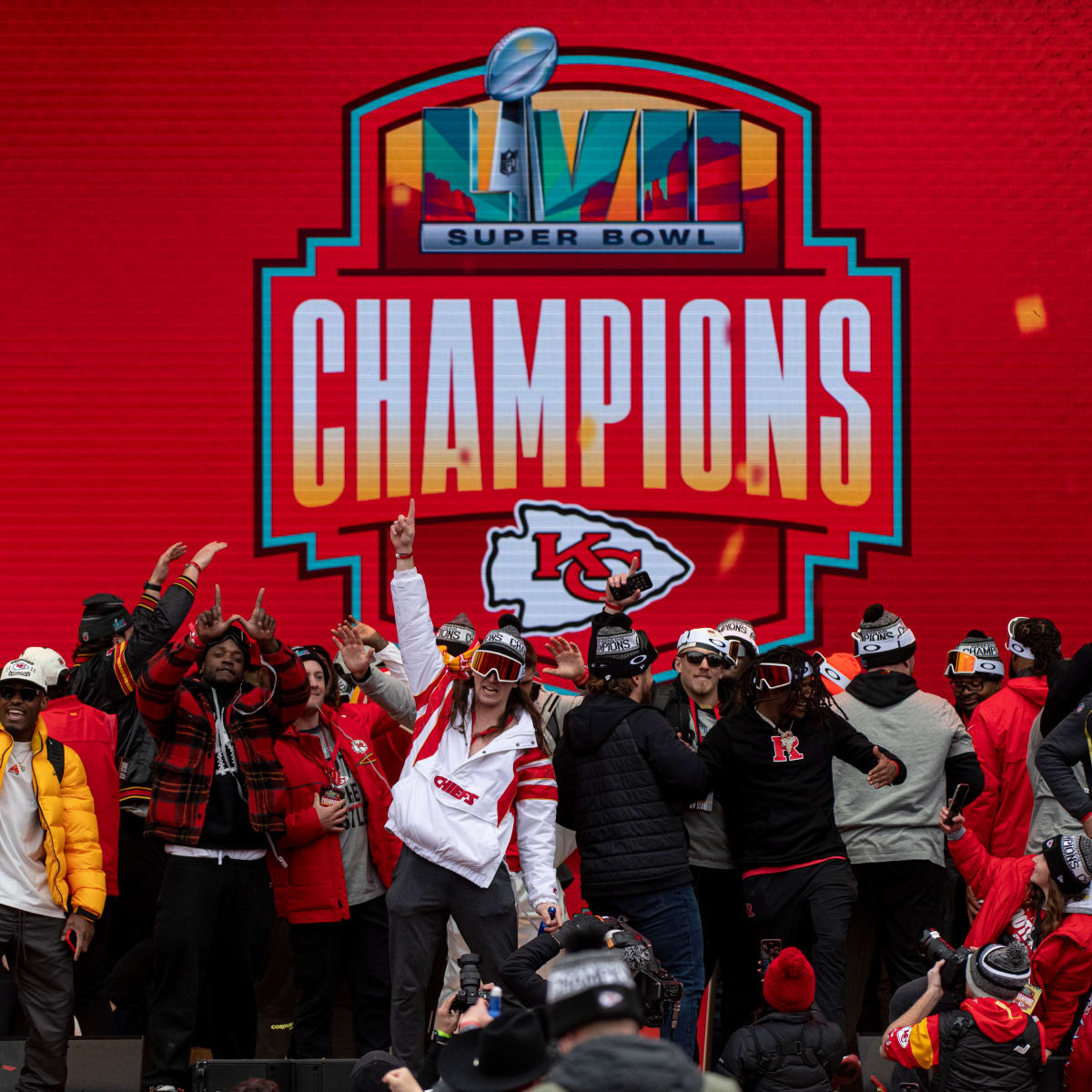 Favorite Pictures from the Chiefs Championship Parade