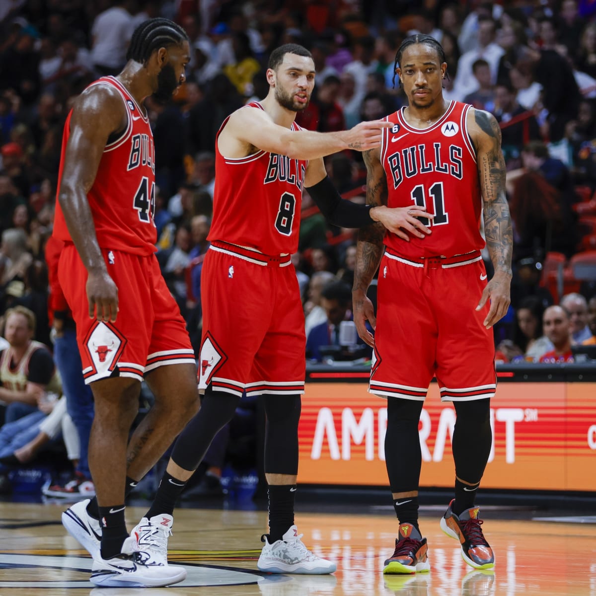 Derrick Jones Jr. says he's picking up his player option and returning to  the Chicago Bulls - Sports Illustrated Chicago Bulls News, Analysis and More