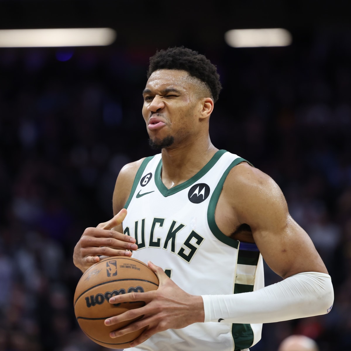 NBA: Giannis Antetokounmpo's triple-double lifts Bucks past