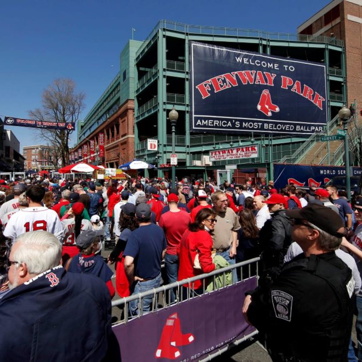 Red Sox Debuting AI Technology To Speed Up Fenway Park Security At Gates -  Sports Illustrated Inside The Red Sox