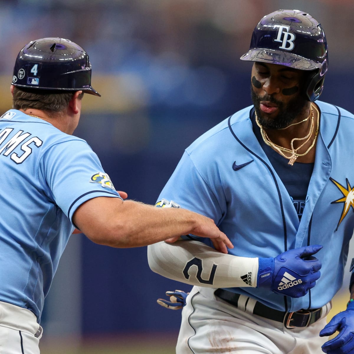 Rays tie record with 13-0 start, rally to beat Red Sox 9-3