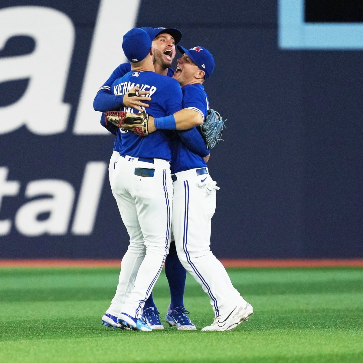 Blue Jays fall to Mariners for 2nd straight loss