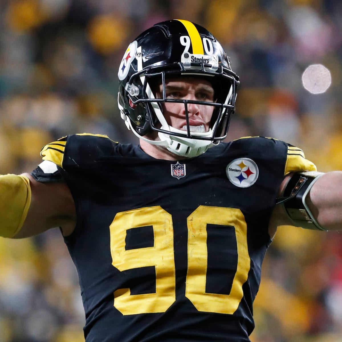 TJ Watt: Steelers Star Gave Fans a Major Scare With Video of Pool