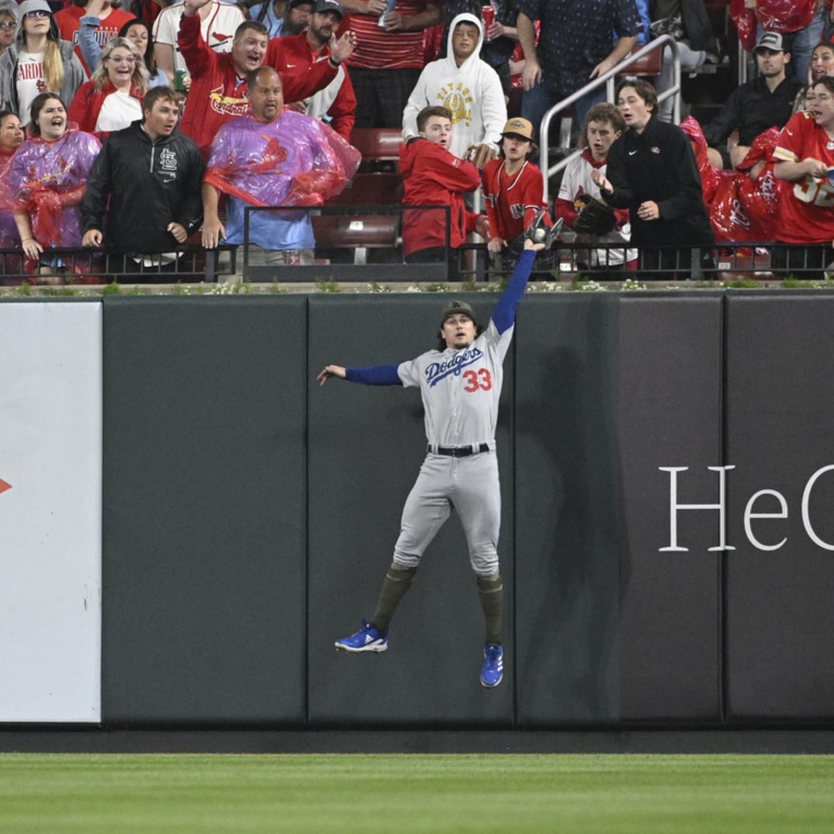 Dodgers Rookie' James Outman's Incredible Catch Was So Much Better Than You  Realized - Inside the Dodgers