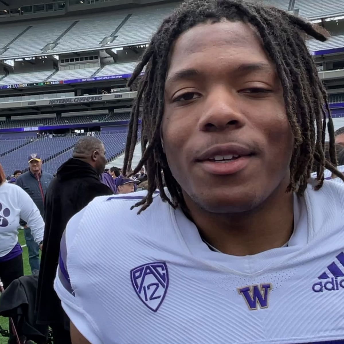 Husky Roster Review: Bryant Gets Career Off to Promising Start - Sports  Illustrated Washington Huskies News, Analysis and More