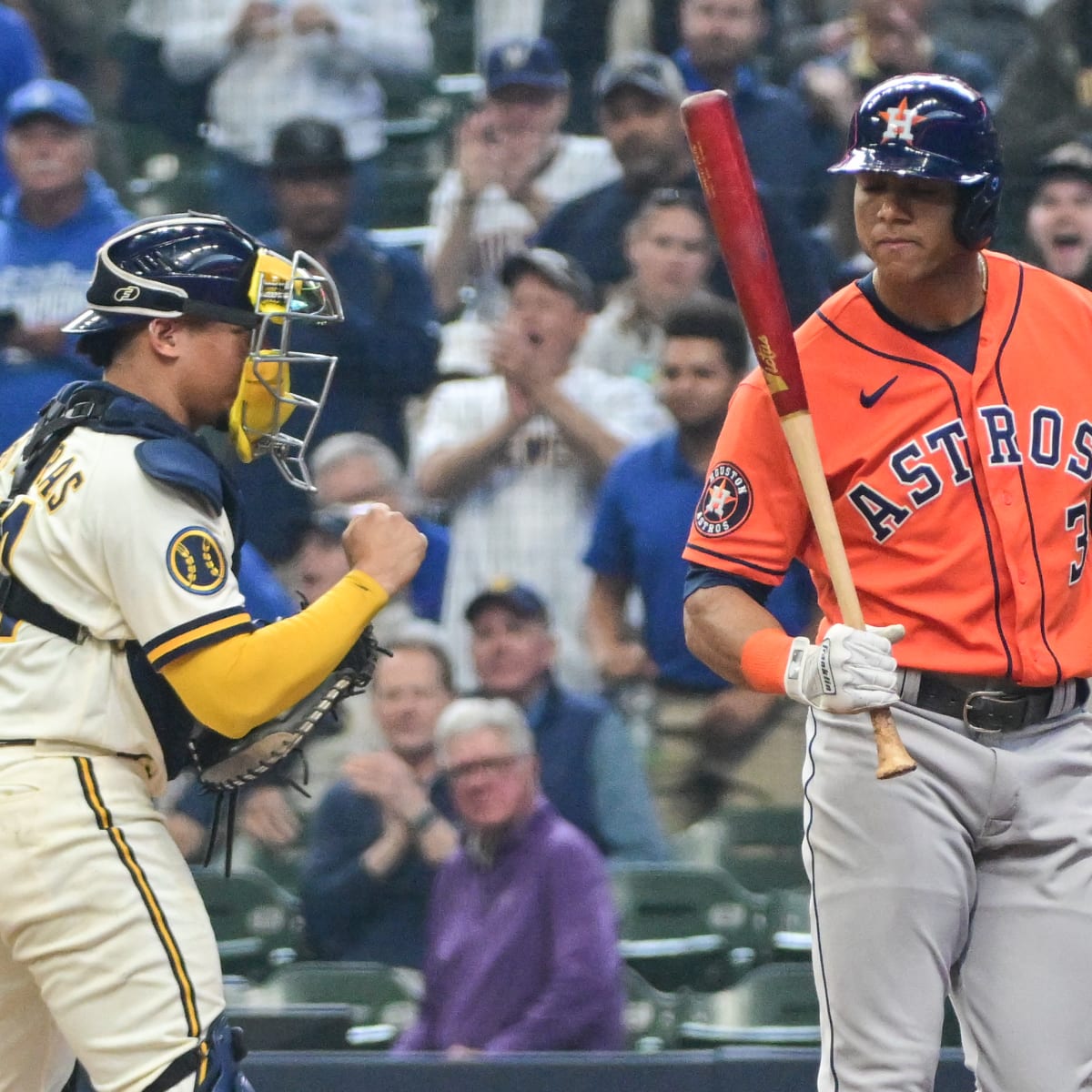 Astros Jeremy Peña Does This Gesture After Home Runs & The Reason