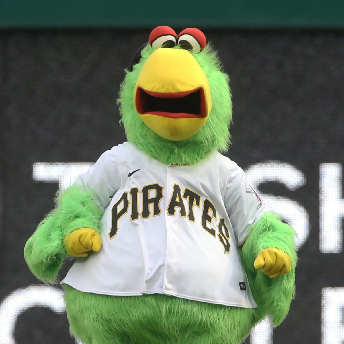Pirates Mascot Joins Players in Lengthy Pregame Standoff With A's