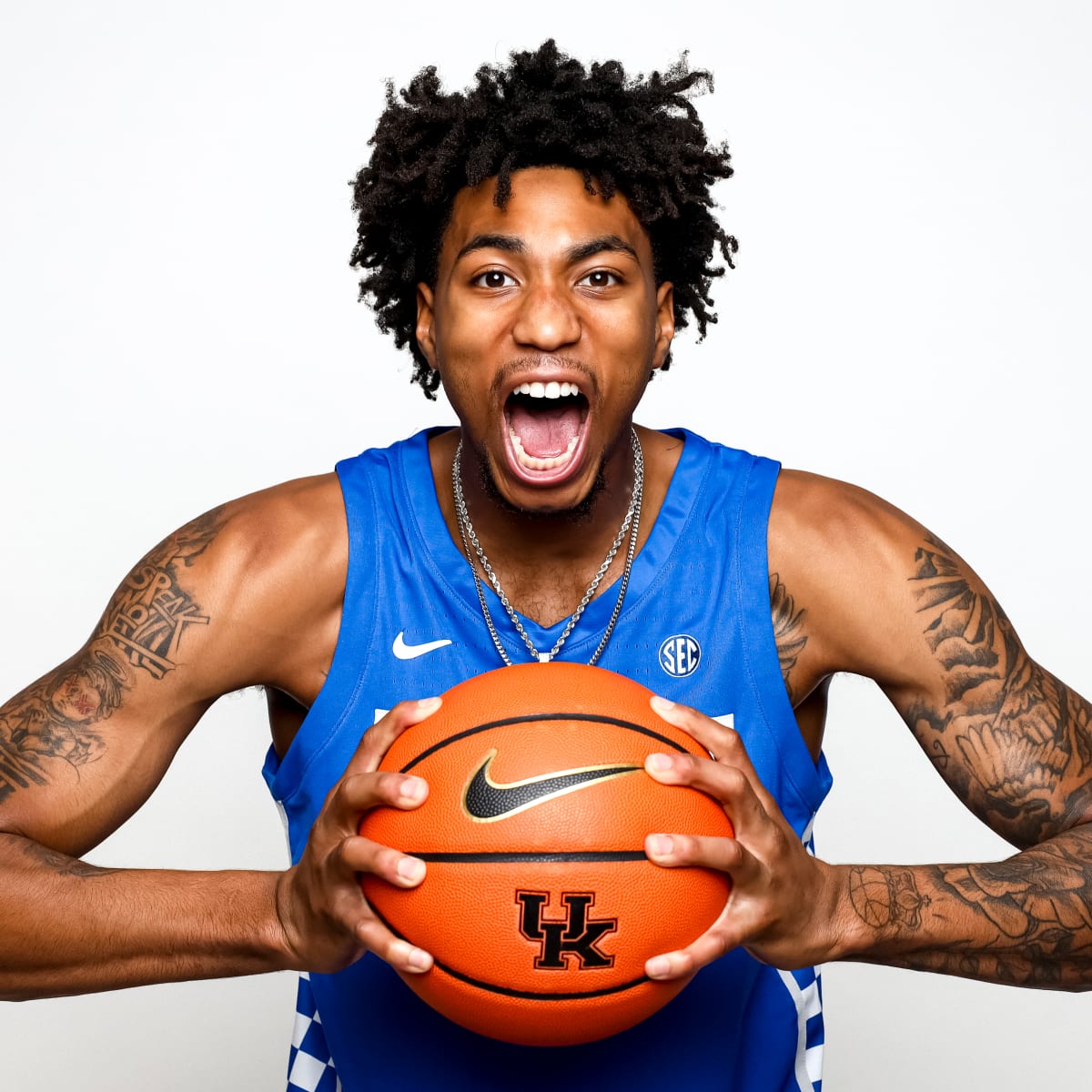 DJ Wagner, top-ranked high school basketball prospect in the nation,  commits to Kentucky - Sports Illustrated High School News, Analysis and More