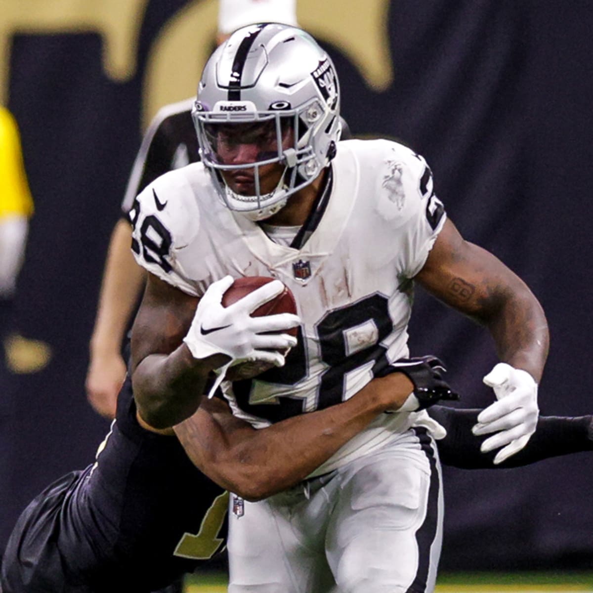 Josh Jacobs Holdout: Melvin Gordon Offers Raiders Running Back Advice on  Contract Situation - Sports Illustrated